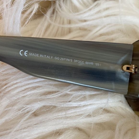 💞GUCCI 💞gorgeous sunglasses - Picture 17 of 17